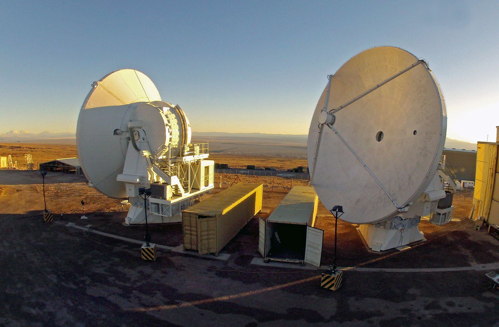 Installazione antenne sul tetto a regola d'arte